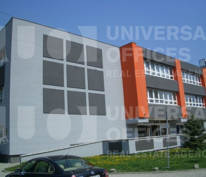 Administratívna budova Trenčianska
