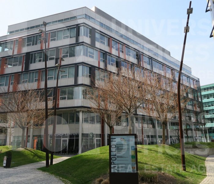 GREEN POINT OFFICES