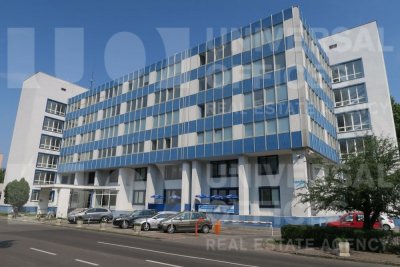 Administratívna budova Nevadzova