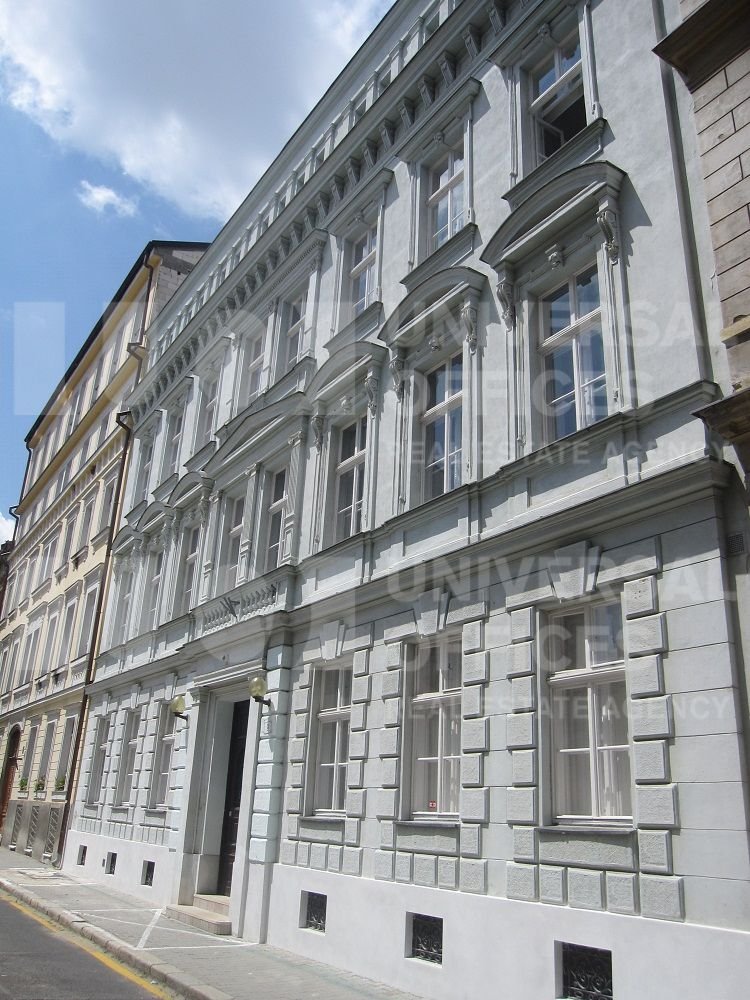 Administratívna budova Konventná