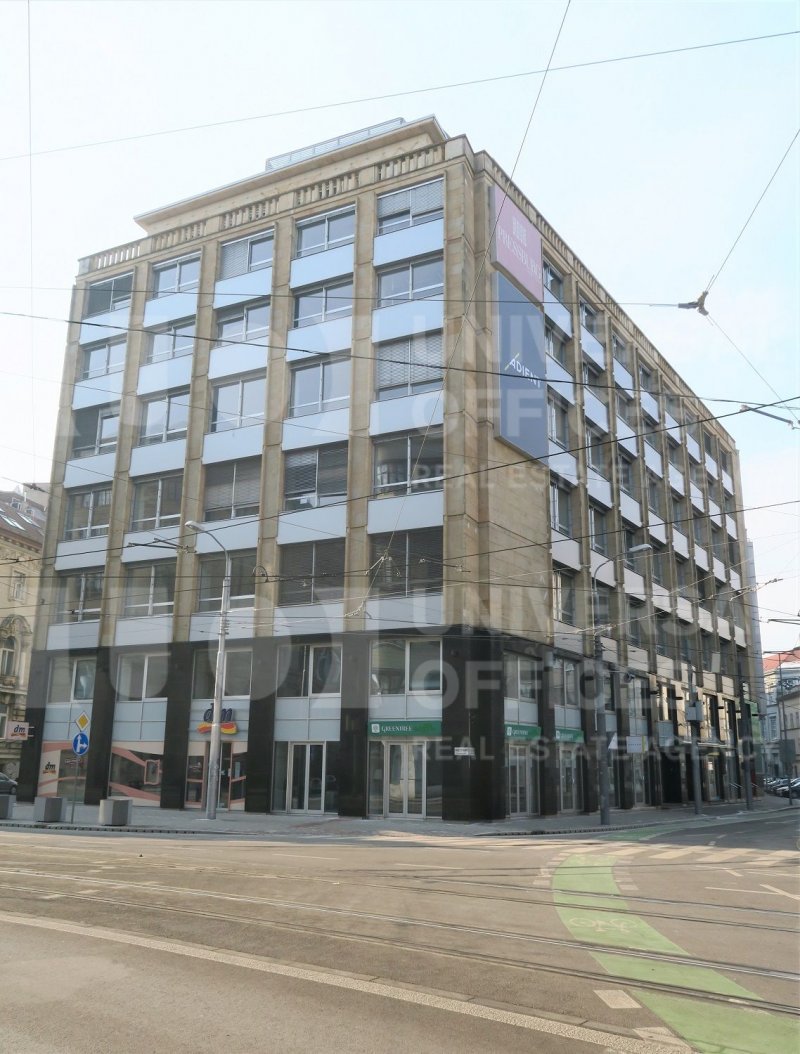 Štúrova 4